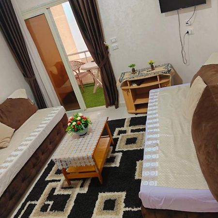 הורגהדה Casablanca Beach Direct Sea View Tow Bedroom Apartment מראה חיצוני תמונה