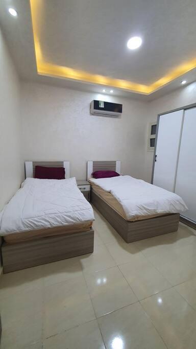 הורגהדה Casablanca Beach Direct Sea View Tow Bedroom Apartment מראה חיצוני תמונה